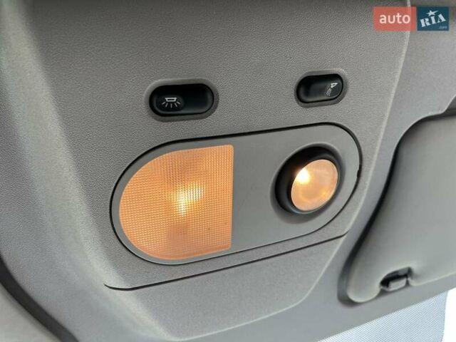 Белый Ивеко Дейли, объемом двигателя 3 л и пробегом 123 тыс. км за 23500 $, фото 62 на Automoto.ua