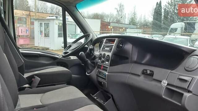 Білий Івеко Дейлі, об'ємом двигуна 3 л та пробігом 325 тис. км за 9300 $, фото 5 на Automoto.ua