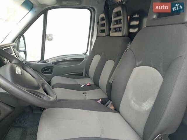 Ивеко Дейли 2012 в Тернополе на Automoto.ua Белый Ивеко Дейли, объемом двигателя 3 л и пробегом 301 тыс. км за 9800 $, фото 26 на Automoto.ua