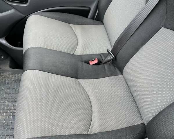 Белый Ивеко Дейли, объемом двигателя 3 л и пробегом 123 тыс. км за 23500 $, фото 30 на Automoto.ua