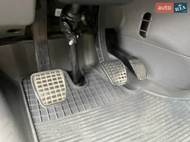 Белый Ивеко Дейли, объемом двигателя 3 л и пробегом 123 тыс. км за 23000 $, фото 27 на Automoto.ua