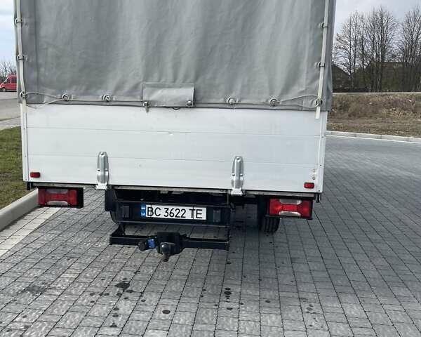 Белый Ивеко Дейли, объемом двигателя 3 л и пробегом 275 тыс. км за 13800 $, фото 2 на Automoto.ua