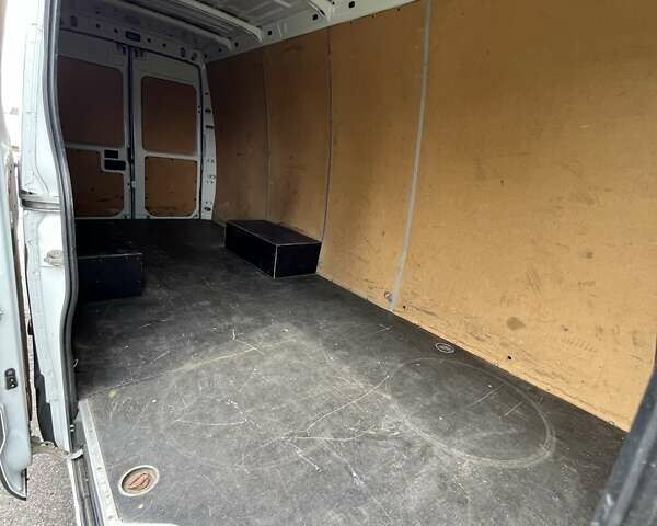 Белый Ивеко Дейли, объемом двигателя 3 л и пробегом 123 тыс. км за 23500 $, фото 47 на Automoto.ua
