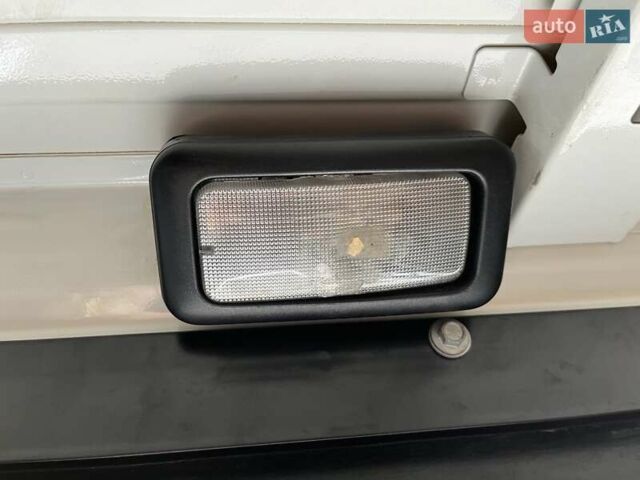 Белый Ивеко Дейли, объемом двигателя 3 л и пробегом 123 тыс. км за 23500 $, фото 51 на Automoto.ua