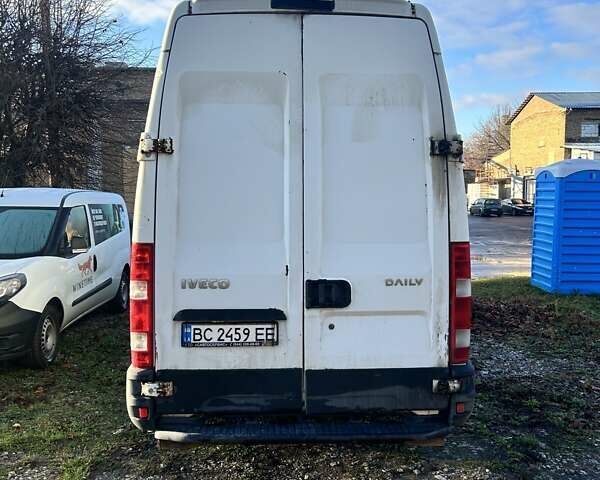 Белый Ивеко Дейли, объемом двигателя 3 л и пробегом 322 тыс. км за 8800 $, фото 5 на Automoto.ua