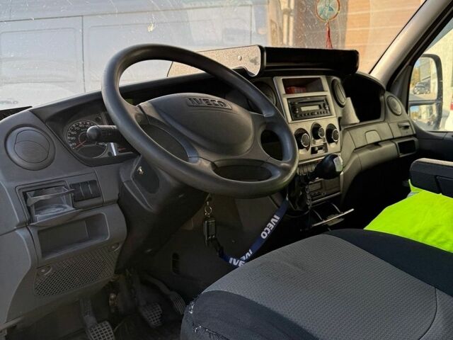 Білий Івеко Дейлі, об'ємом двигуна 3 л та пробігом 380 тис. км за 11200 $, фото 8 на Automoto.ua