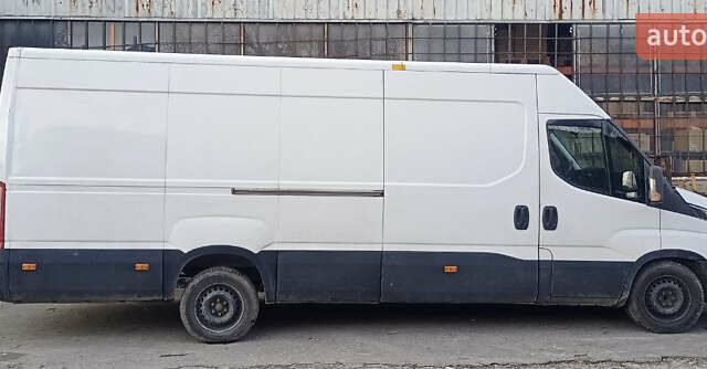 Білий Івеко Дейлі, об'ємом двигуна 2.29 л та пробігом 400 тис. км за 16700 $, фото 7 на Automoto.ua