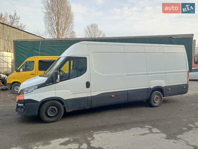 Білий Івеко Дейлі, об'ємом двигуна 2.29 л та пробігом 400 тис. км за 16700 $, фото 4 на Automoto.ua