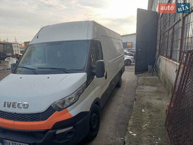 Білий Івеко Дейлі, об'ємом двигуна 2.29 л та пробігом 400 тис. км за 16700 $, фото 3 на Automoto.ua