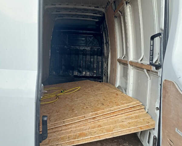 Білий Івеко Дейлі, об'ємом двигуна 2.29 л та пробігом 400 тис. км за 16700 $, фото 15 на Automoto.ua