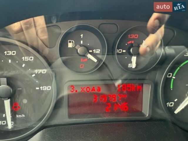 Білий Івеко Дейлі, об'ємом двигуна 3 л та пробігом 319 тис. км за 19900 $, фото 14 на Automoto.ua