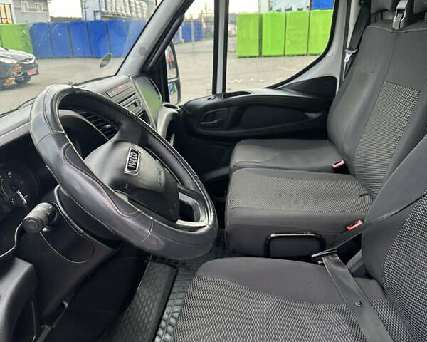 Белый Ивеко Дейли, объемом двигателя 3 л и пробегом 362 тыс. км за 22500 $, фото 24 на Automoto.ua