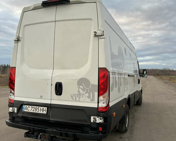 Белый Ивеко Дейли, объемом двигателя 3 л и пробегом 512 тыс. км за 16000 $, фото 5 на Automoto.ua