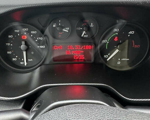 Белый Ивеко Дейли, объемом двигателя 3 л и пробегом 362 тыс. км за 22500 $, фото 16 на Automoto.ua