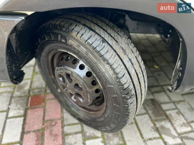 Білий Івеко Дейлі, об'ємом двигуна 2.3 л та пробігом 350 тис. км за 16000 $, фото 5 на Automoto.ua