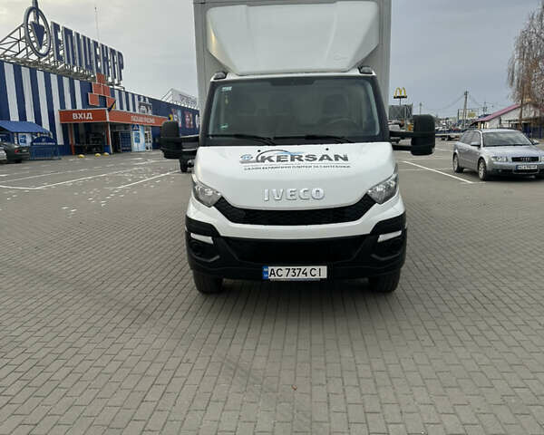 Белый Ивеко Дейли, объемом двигателя 3 л и пробегом 362 тыс. км за 22500 $, фото 1 на Automoto.ua