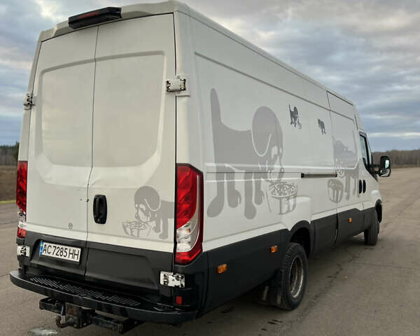 Белый Ивеко Дейли, объемом двигателя 3 л и пробегом 512 тыс. км за 16000 $, фото 4 на Automoto.ua