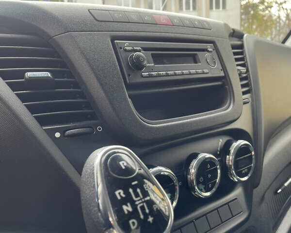 Ивеко Дейли 2016 в Львове на Automoto.ua Белый Ивеко Дейли, объемом двигателя 2.3 л и пробегом 421 тыс. км за 17300 $, фото 19 на Automoto.ua