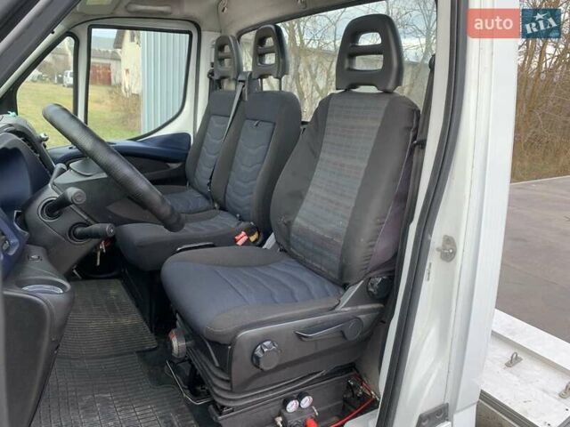 Білий Івеко Дейлі, об'ємом двигуна 3 л та пробігом 390 тис. км за 16200 $, фото 26 на Automoto.ua