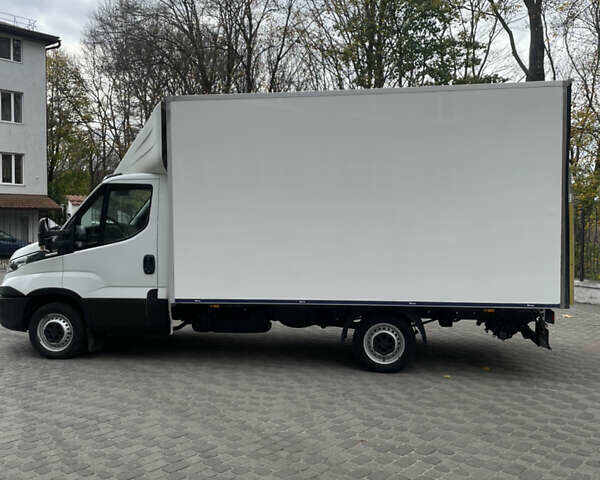 Ивеко Дейли 2016 в Львове на Automoto.ua Белый Ивеко Дейли, объемом двигателя 2.3 л и пробегом 421 тыс. км за 17300 $, фото 15 на Automoto.ua