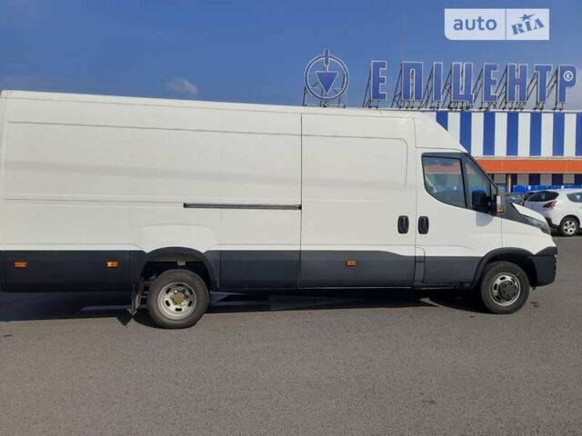 Белый Ивеко Дейли, объемом двигателя 3 л и пробегом 259 тыс. км за 23000 $, фото 1 на Automoto.ua