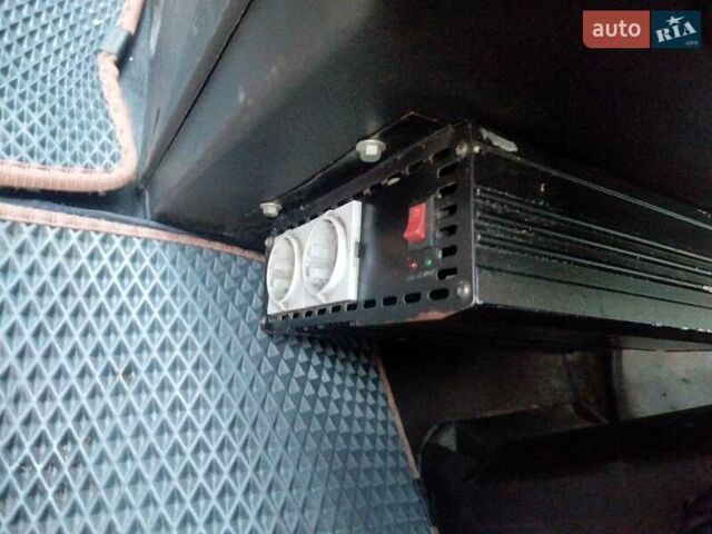 Білий Івеко Дейлі, об'ємом двигуна 3 л та пробігом 479 тис. км за 25000 $, фото 17 на Automoto.ua