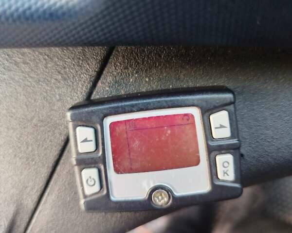 Білий Івеко Дейлі, об'ємом двигуна 3 л та пробігом 479 тис. км за 25000 $, фото 21 на Automoto.ua