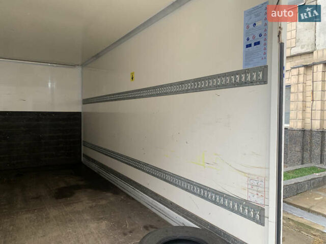 Белый Ивеко Дейли, объемом двигателя 0 л и пробегом 233 тыс. км за 24000 $, фото 13 на Automoto.ua