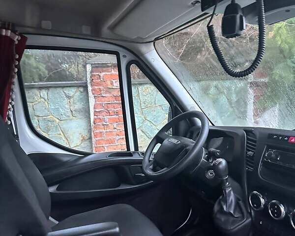 Білий Івеко Дейлі, об'ємом двигуна 3 л та пробігом 417 тис. км за 24400 $, фото 7 на Automoto.ua