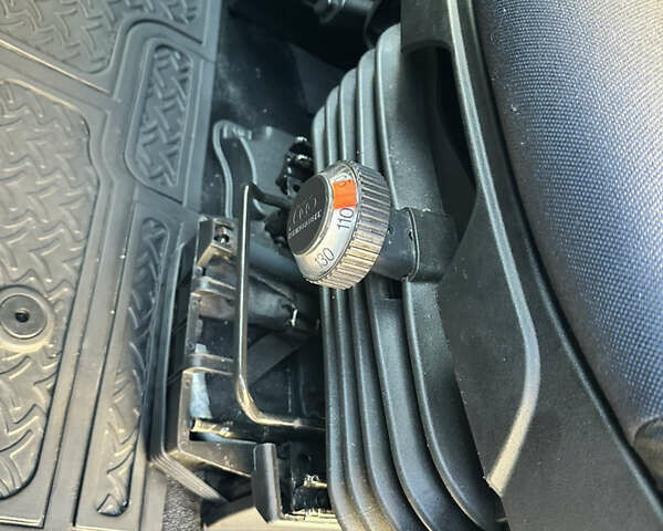 Белый Ивеко Дейли, объемом двигателя 3 л и пробегом 2 тыс. км за 20000 $, фото 17 на Automoto.ua