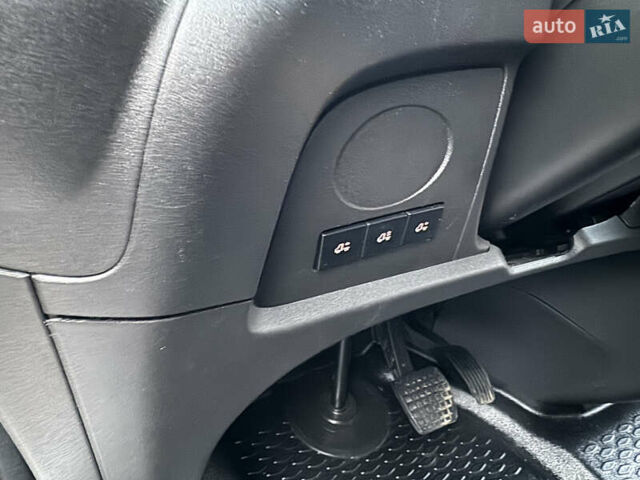 Белый Ивеко Дейли, объемом двигателя 3 л и пробегом 255 тыс. км за 26900 $, фото 37 на Automoto.ua