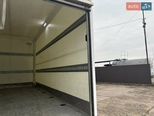 Белый Ивеко Дейли, объемом двигателя 2.3 л и пробегом 260 тыс. км за 21900 $, фото 17 на Automoto.ua