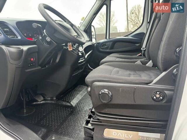 Белый Ивеко Дейли, объемом двигателя 2.3 л и пробегом 260 тыс. км за 21900 $, фото 9 на Automoto.ua