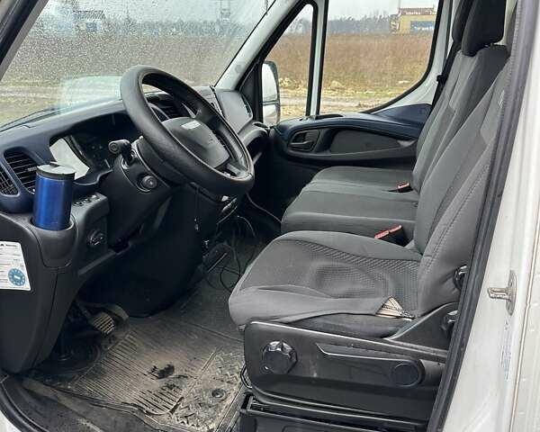 Білий Івеко Дейлі, об'ємом двигуна 2.29 л та пробігом 420 тис. км за 15999 $, фото 14 на Automoto.ua