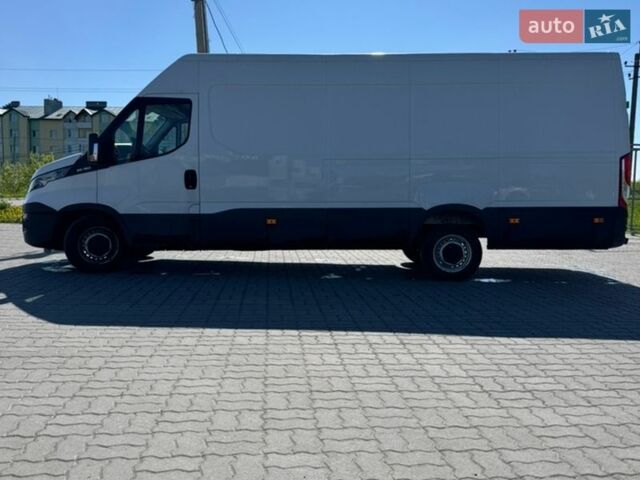 Белый Ивеко Дейли, объемом двигателя 2.29 л и пробегом 250 тыс. км за 17500 $, фото 29 на Automoto.ua