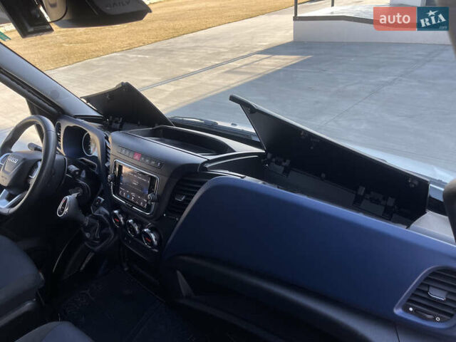 Белый Ивеко Дейли, объемом двигателя 3 л и пробегом 234 тыс. км за 26999 $, фото 42 на Automoto.ua