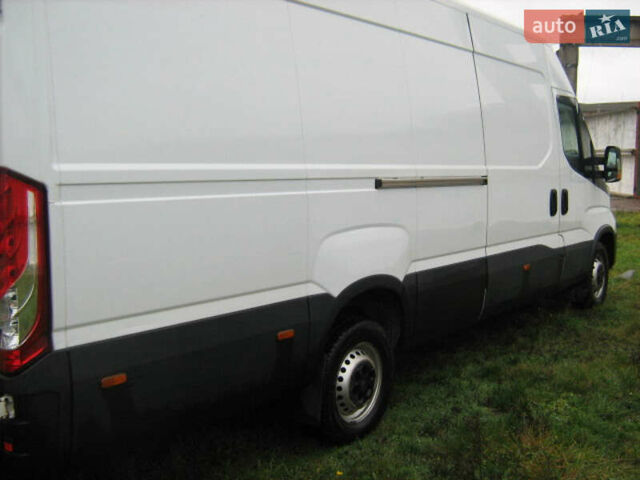 Білий Івеко Дейлі, об'ємом двигуна 2.29 л та пробігом 380 тис. км за 18900 $, фото 8 на Automoto.ua
