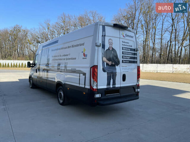 Белый Ивеко Дейли, объемом двигателя 3 л и пробегом 234 тыс. км за 26999 $, фото 4 на Automoto.ua