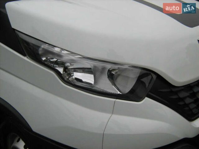 Білий Івеко Дейлі, об'ємом двигуна 2.29 л та пробігом 380 тис. км за 18900 $, фото 3 на Automoto.ua