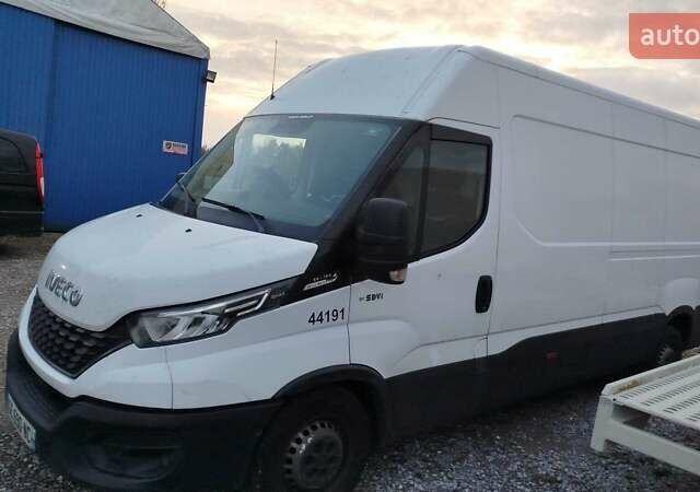 Білий Івеко Дейлі, об'ємом двигуна 2.3 л та пробігом 258 тис. км за 22900 $, фото 1 на Automoto.ua