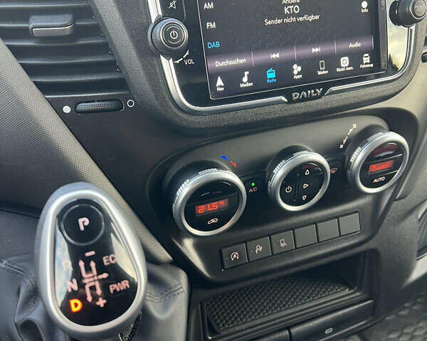 Білий Івеко Дейлі, об'ємом двигуна 0 л та пробігом 130 тис. км за 32653 $, фото 18 на Automoto.ua