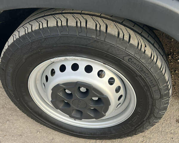 Білий Івеко Дейлі, об'ємом двигуна 0 л та пробігом 130 тис. км за 32653 $, фото 12 на Automoto.ua