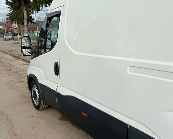 Білий Івеко Дейлі, об'ємом двигуна 0 л та пробігом 130 тис. км за 32653 $, фото 6 на Automoto.ua