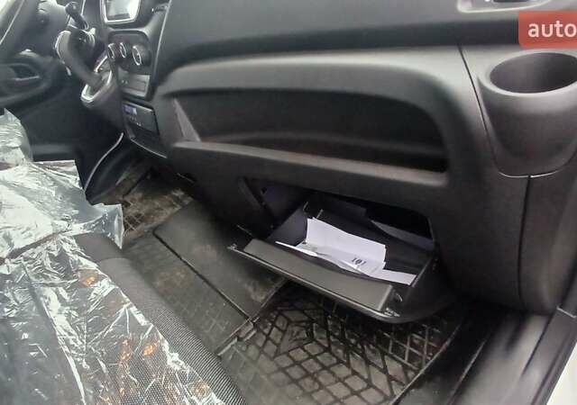 Белый Ивеко Дейли, объемом двигателя 3 л и пробегом 1 тыс. км за 58500 $, фото 30 на Automoto.ua