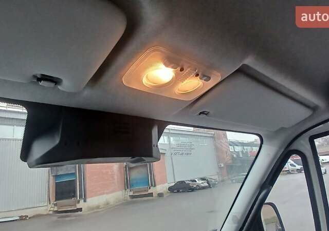 Белый Ивеко Дейли, объемом двигателя 3 л и пробегом 1 тыс. км за 58500 $, фото 23 на Automoto.ua