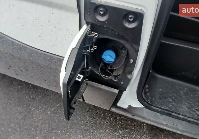 Белый Ивеко Дейли, объемом двигателя 3 л и пробегом 1 тыс. км за 58500 $, фото 34 на Automoto.ua