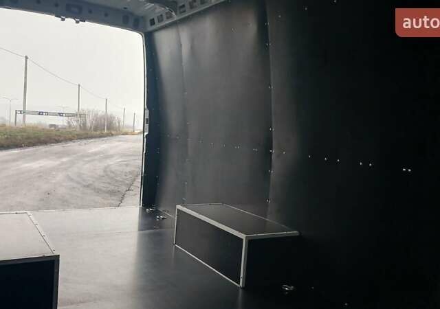 Белый Ивеко Дейли, объемом двигателя 3 л и пробегом 1 тыс. км за 58500 $, фото 18 на Automoto.ua