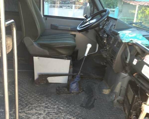 Белый Ивеко Дейли, объемом двигателя 2.8 л и пробегом 150 тыс. км за 3200 $, фото 4 на Automoto.ua