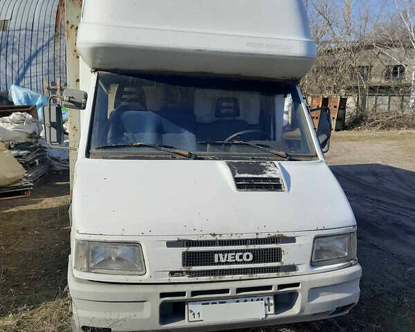 Белый Ивеко Дейли, объемом двигателя 0 л и пробегом 637 тыс. км за 4000 $, фото 1 на Automoto.ua