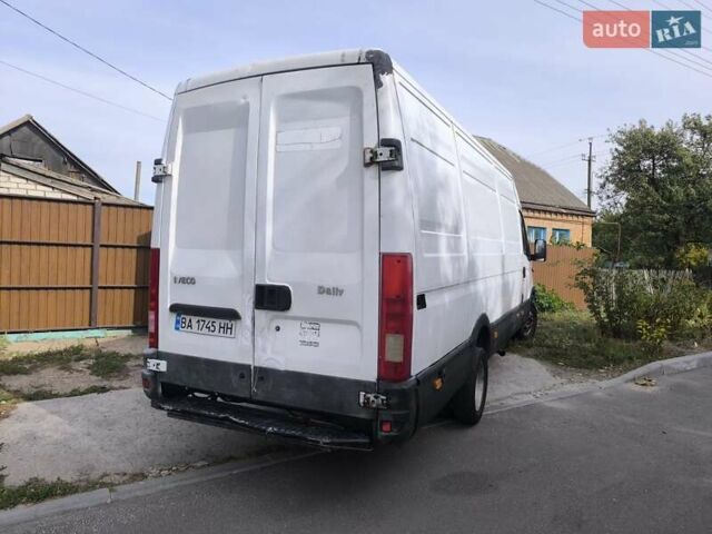 Белый Ивеко Дейли, объемом двигателя 2.8 л и пробегом 350 тыс. км за 7200 $, фото 3 на Automoto.ua